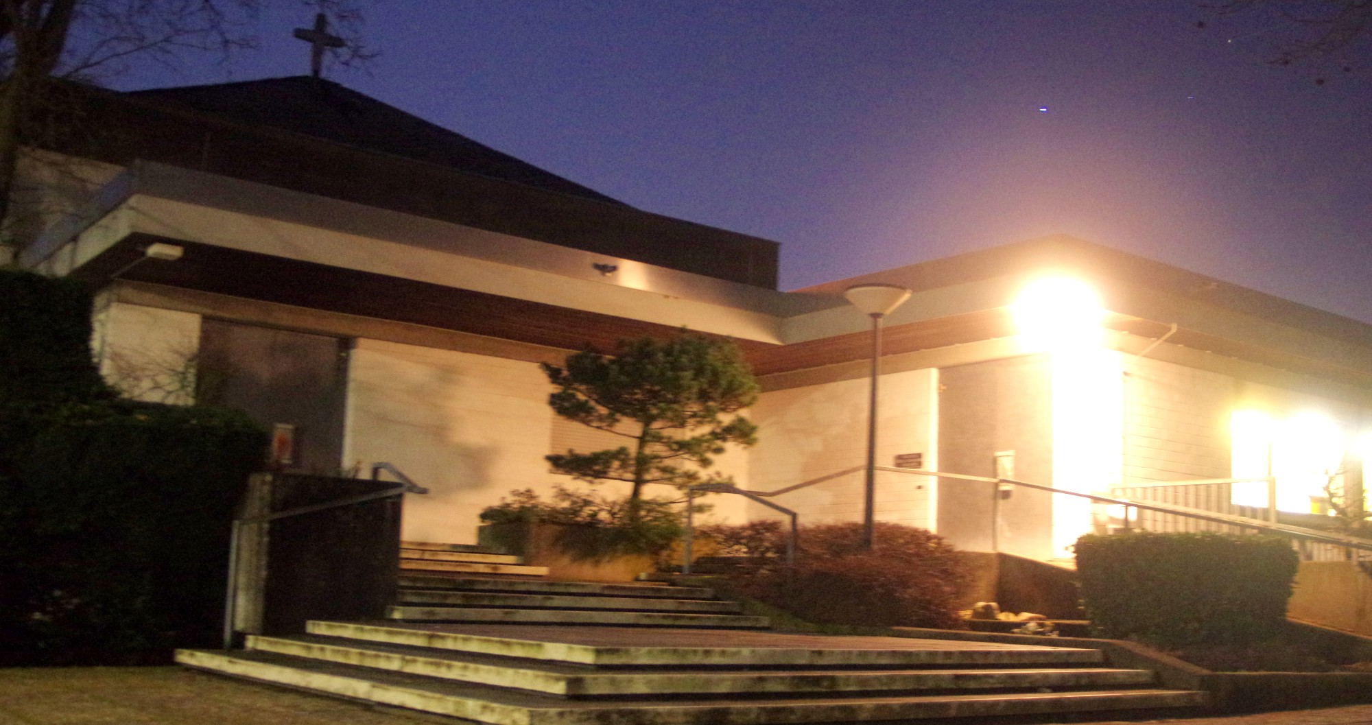 Christuskirche Bad Homburg, Stettiner Straße 53